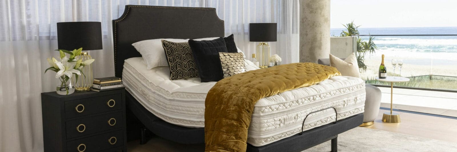 latex mattress sleep blog header banner pure indulgence