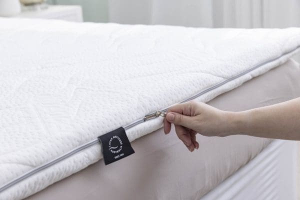 Latex Mattress Topper - Image 9