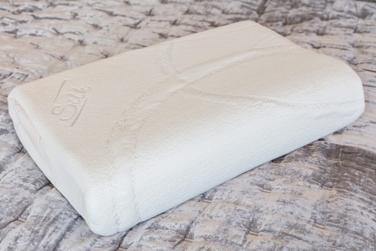 Pure and Natural Latex Pillows - Image 4