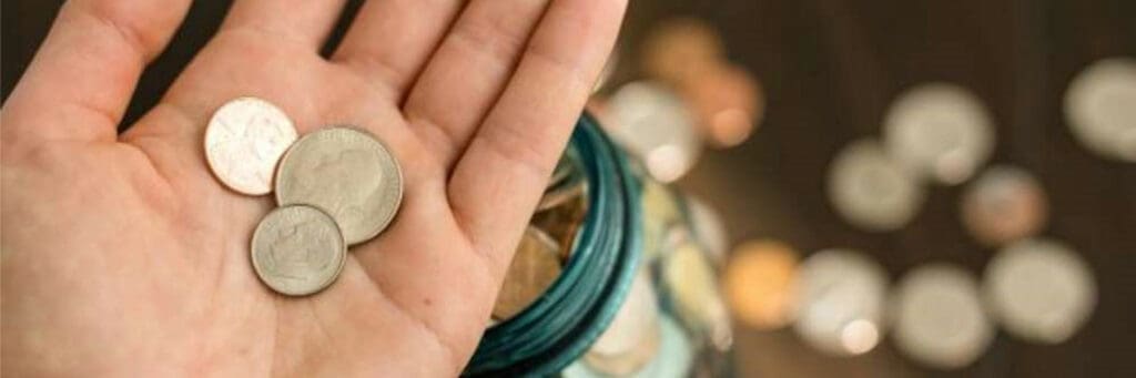 5 reasons not tp pinch pennies when buying mattress blog header banner